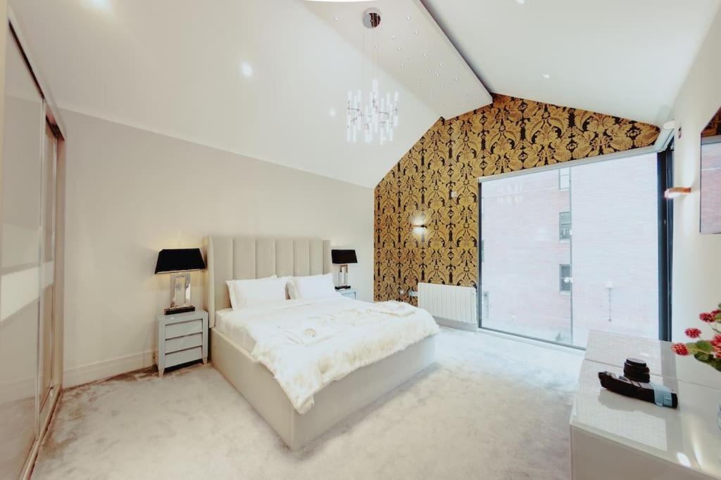 3-Story Townhouse - Sleeps 8 Lejlighed Leeds  Eksteriør billede