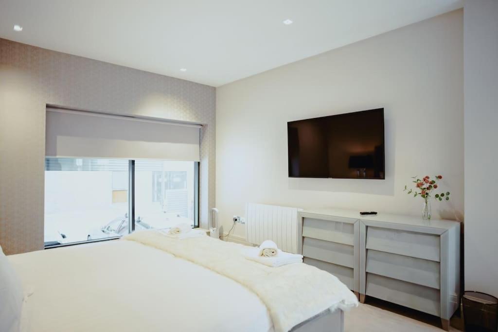 3-Story Townhouse - Sleeps 8 Lejlighed Leeds  Eksteriør billede