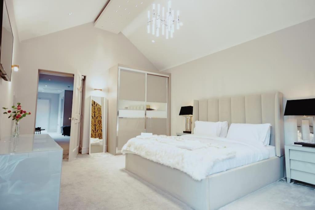 3-Story Townhouse - Sleeps 8 Lejlighed Leeds  Eksteriør billede