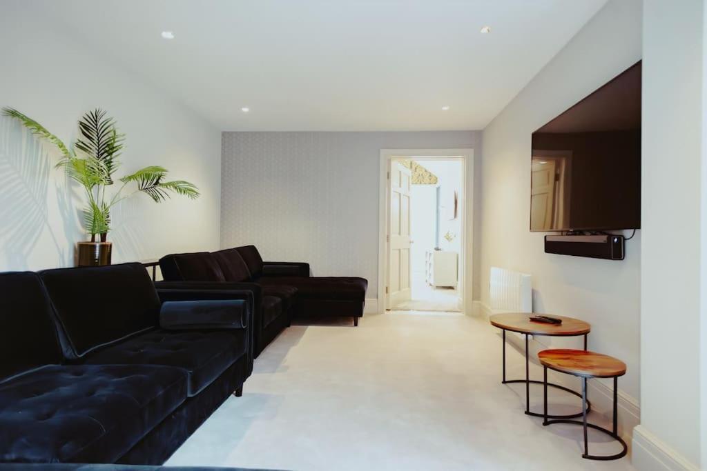 3-Story Townhouse - Sleeps 8 Lejlighed Leeds  Eksteriør billede
